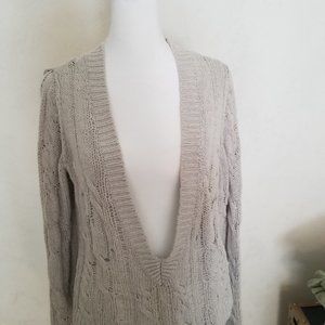 Banana Republic Beige Deep V Neck Sweater Sizw Small